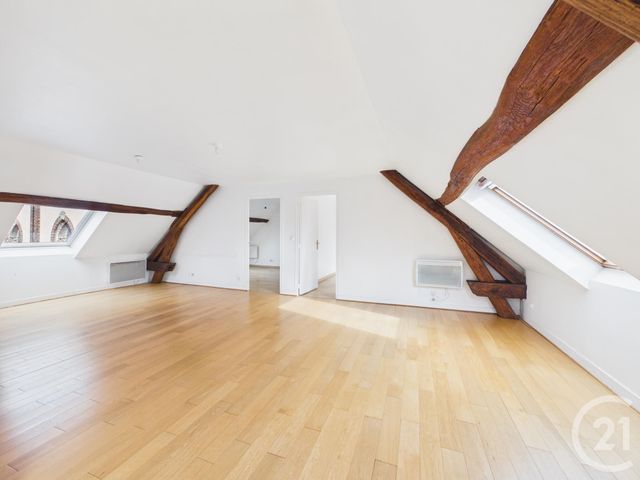 Appartement F3 à vendre - 3 pièces - 86.0 m2 - CHARTRES - 28 - CENTRE - Century 21 Maitrejean Immobilier