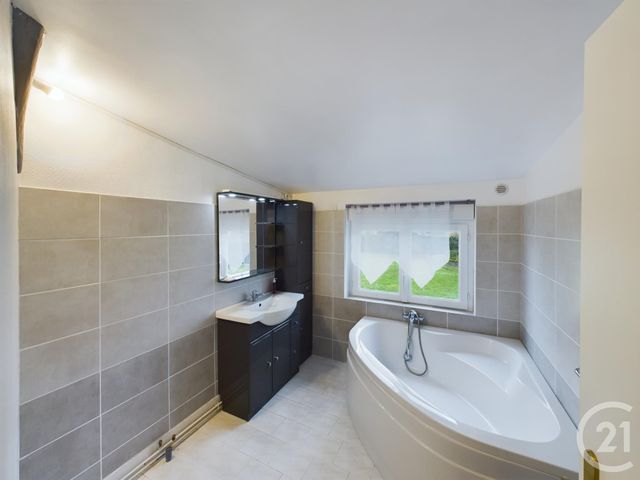 Afficher la photo en grand maison à vendre - 4 pièces - 105.0 m2 - FONTAINE LA GUYON - 28 - CENTRE - Century 21 Maitrejean Immobilier