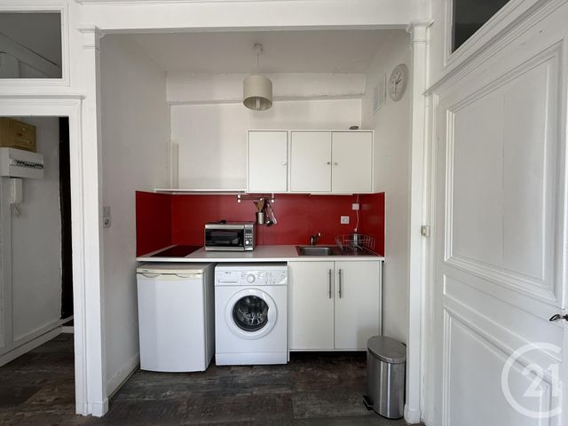 Appartement Studio à louer - 1 pièce - 22.19 m2 - CHARTRES - 28 - CENTRE - Century 21 Maitrejean Immobilier