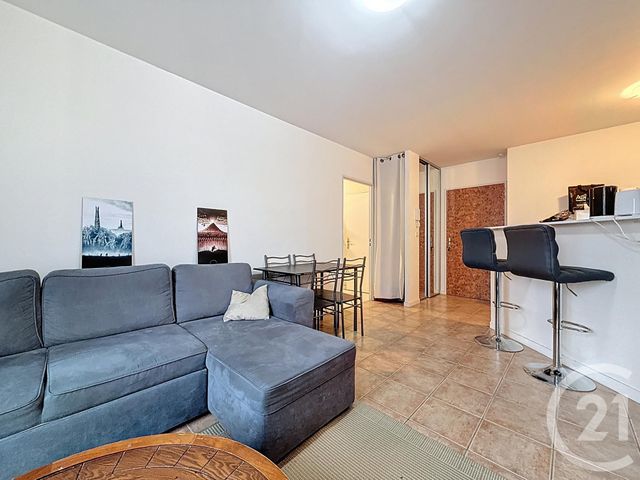 Appartement T2 à vendre - 2 pièces - 41.0 m2 - CHARTRES - 28 - CENTRE - Century 21 Maitrejean Immobilier