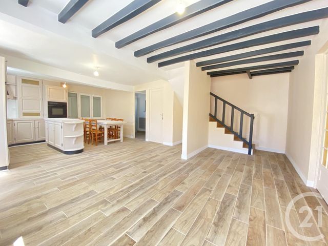 maison à louer - 5 pièces - 110.24 m2 - CHARTRES - 28 - CENTRE - Century 21 Maitrejean Immobilier