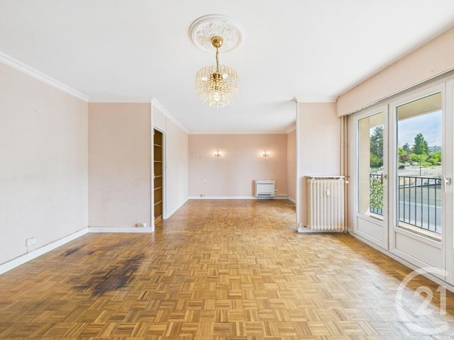Appartement F4 à vendre - 4 pièces - 70.71 m2 - CHARTRES - 28 - CENTRE - Century 21 Maitrejean Immobilier