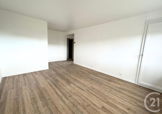 Appartement T2 à louer - 2 pièces - 47.28 m2 - CHARTRES - 28 - CENTRE - Century 21 Maitrejean Immobilier