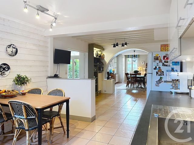 maison à vendre - 9 pièces - 212.0 m2 - CHARTRES - 28 - CENTRE - Century 21 Maitrejean Immobilier