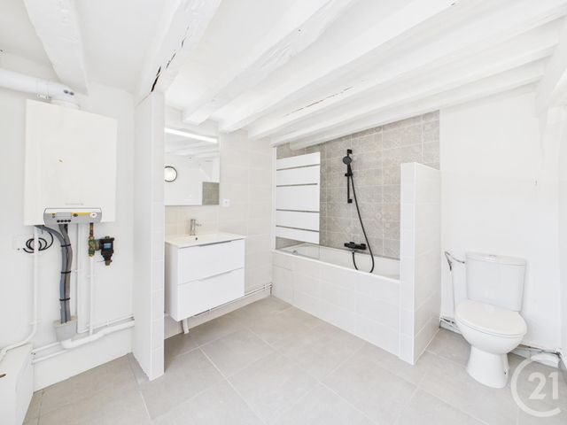 Appartement F3 bis à vendre - 4 pièces - 87.7 m2 - CHARTRES - 28 - CENTRE - Century 21 Maitrejean Immobilier