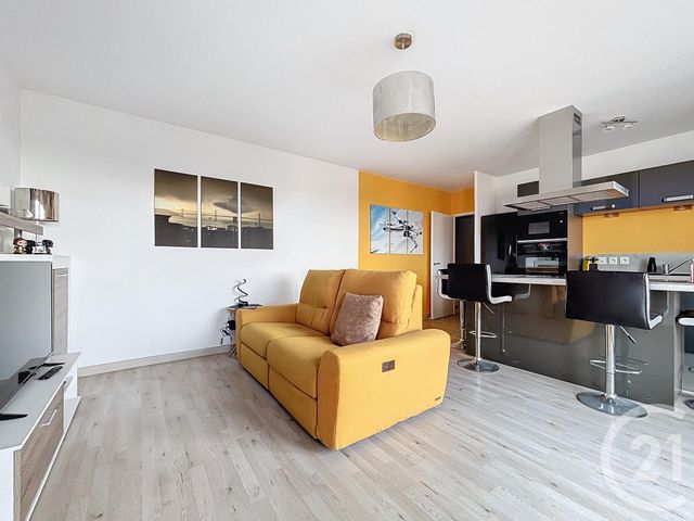 Appartement F2 à vendre - 2 pièces - 50.6 m2 - CHARTRES - 28 - CENTRE - Century 21 Maitrejean Immobilier