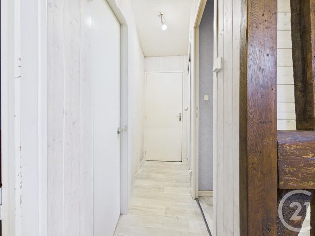 Appartement F1 à vendre - 1 pièce - 20.14 m2 - CHARTRES - 28 - CENTRE - Century 21 Maitrejean Immobilier