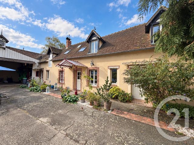 maison à vendre - 5 pièces - 173.0 m2 - CHARTRES - 28 - CENTRE - Century 21 Maitrejean Immobilier