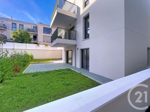 Afficher la photo en grand Appartement F5 à vendre - 5 pièces - 114.0 m2 - CHARTRES - 28 - CENTRE - Century 21 Maitrejean Immobilier