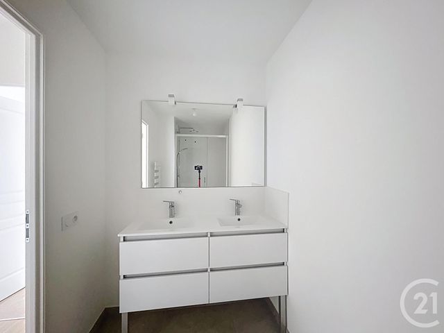 Afficher la photo en grand Appartement F5 à vendre - 5 pièces - 114.0 m2 - CHARTRES - 28 - CENTRE - Century 21 Maitrejean Immobilier
