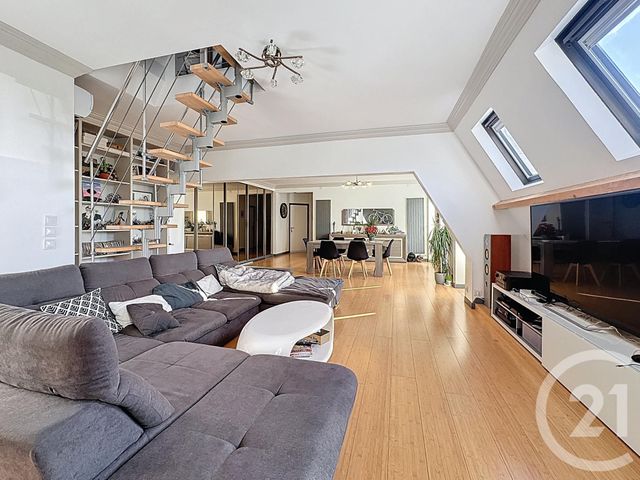 Appartement Duplex à vendre - 5 pièces - 133.0 m2 - CHARTRES - 28 - CENTRE - Century 21 Maitrejean Immobilier
