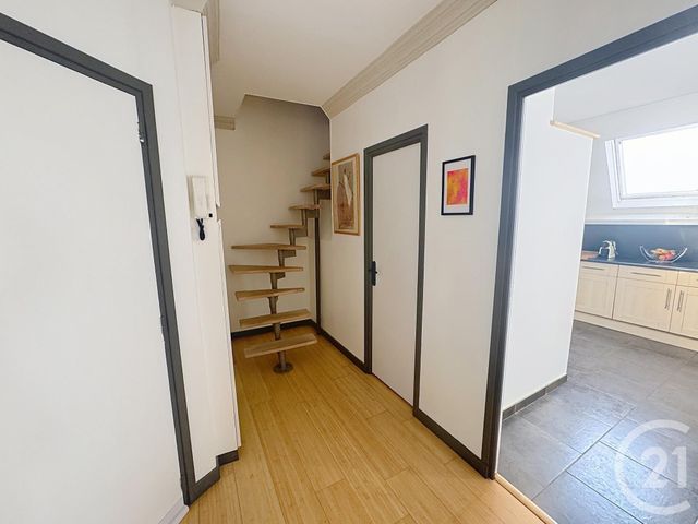 Appartement Duplex à vendre - 5 pièces - 133.0 m2 - CHARTRES - 28 - CENTRE - Century 21 Maitrejean Immobilier