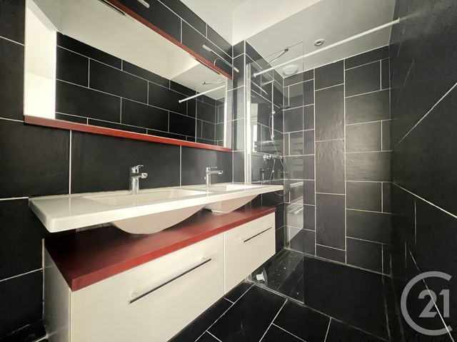 Appartement T2 à vendre - 2 pièces - 36.02 m2 - CHARTRES - 28 - CENTRE - Century 21 Maitrejean Immobilier