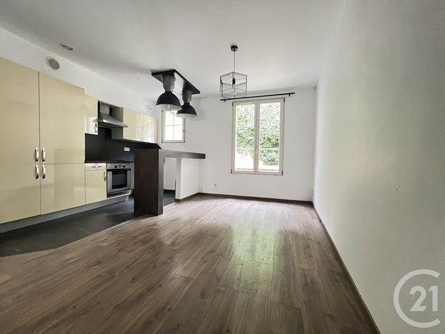 Appartement T2 à vendre - 2 pièces - 36.02 m2 - CHARTRES - 28 - CENTRE - Century 21 Maitrejean Immobilier