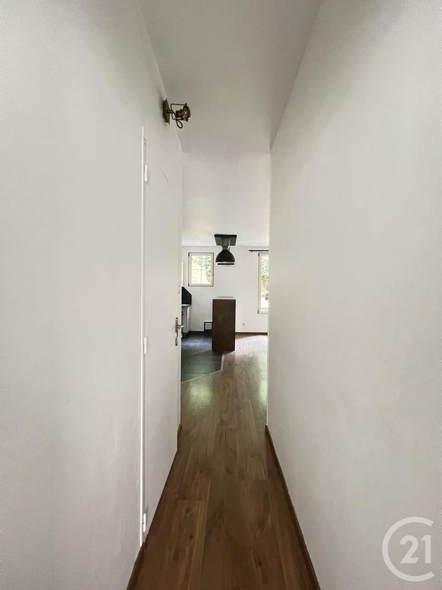 Appartement T2 à vendre - 2 pièces - 36.02 m2 - CHARTRES - 28 - CENTRE - Century 21 Maitrejean Immobilier