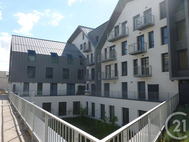 parking à louer - 10.0 m2 - CHARTRES - 28 - CENTRE - Century 21 Maitrejean Immobilier
