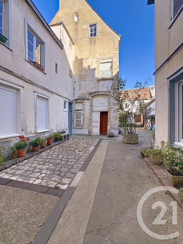 Appartement F4 à vendre - 5 pièces - 111.05 m2 - CHARTRES - 28 - CENTRE - Century 21 Maitrejean Immobilier