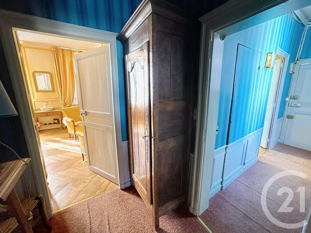 Appartement F4 à vendre - 5 pièces - 111.05 m2 - CHARTRES - 28 - CENTRE - Century 21 Maitrejean Immobilier