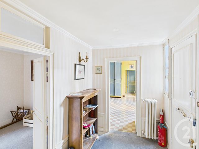 Appartement F4 à vendre - 5 pièces - 111.05 m2 - CHARTRES - 28 - CENTRE - Century 21 Maitrejean Immobilier