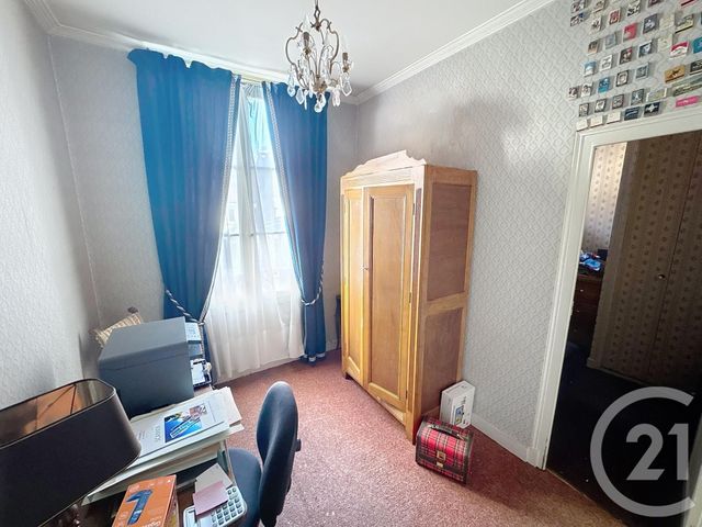 Appartement F4 à vendre - 5 pièces - 111.05 m2 - CHARTRES - 28 - CENTRE - Century 21 Maitrejean Immobilier