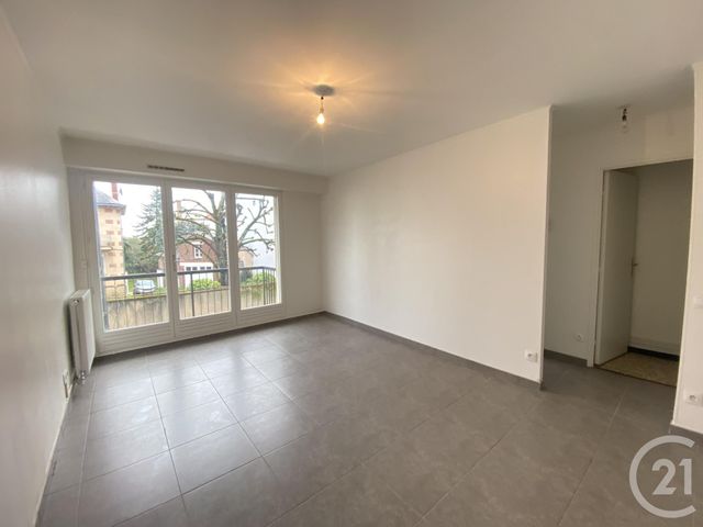 Appartement F2 à louer - 2 pièces - 39.25 m2 - CHARTRES - 28 - CENTRE - Century 21 Maitrejean Immobilier