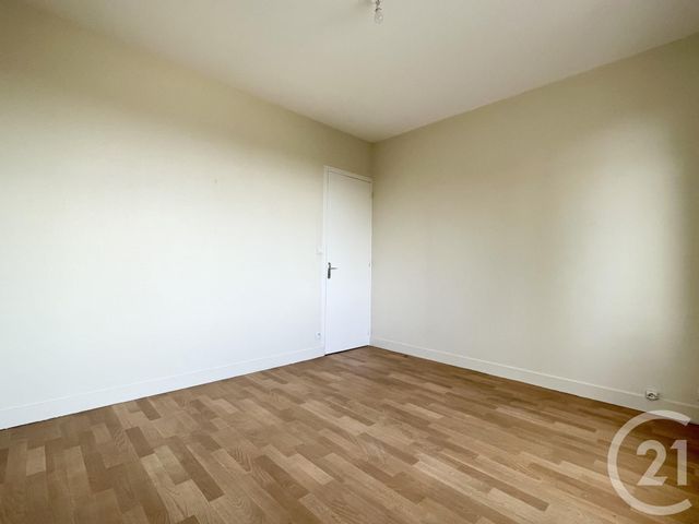 Appartement F3 à louer - 3 pièces - 75.04 m2 - CHARTRES - 28 - CENTRE - Century 21 Maitrejean Immobilier