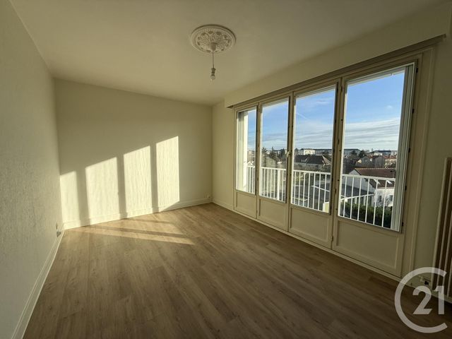 Appartement F3 à louer LUCE