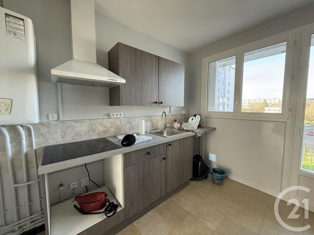 Appartement F3 à louer - 3 pièces - 62.45 m2 - LUCE - 28 - CENTRE - Century 21 Maitrejean Immobilier