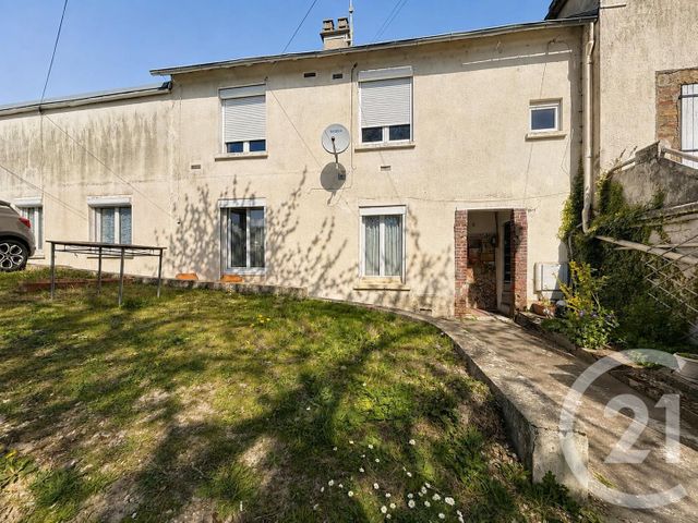 Appartement F2 à vendre - 2 pièces - 35.67 m2 - CHARTRES - 28 - CENTRE - Century 21 Maitrejean Immobilier
