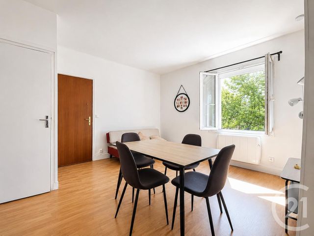 Appartement F2 à vendre - 2 pièces - 35.67 m2 - CHARTRES - 28 - CENTRE - Century 21 Maitrejean Immobilier