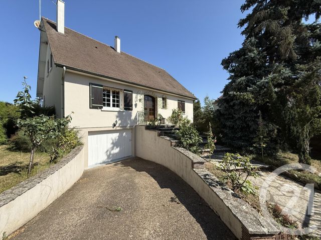maison à louer - 6 pièces - 190.01 m2 - LUCE - 28 - CENTRE - Century 21 Maitrejean Immobilier