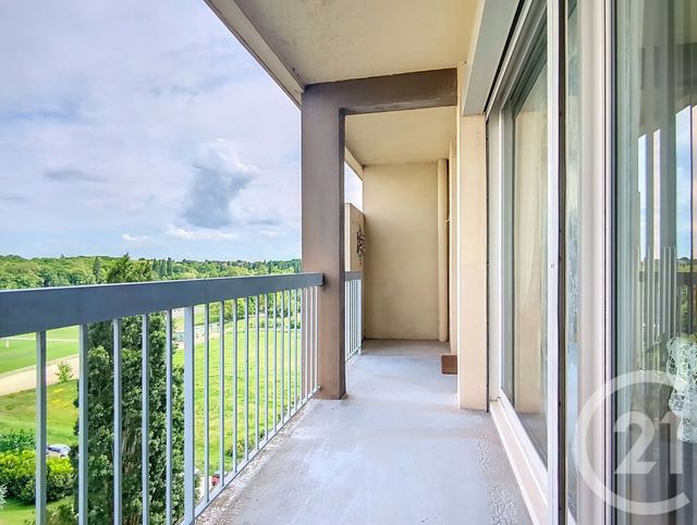 Appartement T4 à vendre - 4 pièces - 84.51 m2 - CHARTRES - 28 - CENTRE - Century 21 Maitrejean Immobilier