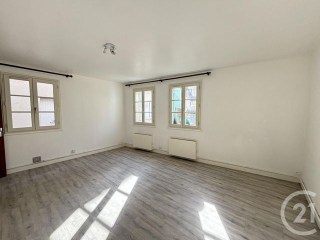 Appartement F1 à louer CHARTRES