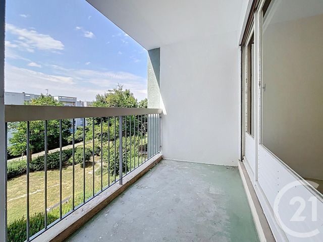 Appartement F5 à vendre - 5 pièces - 91.22 m2 - CHARTRES - 28 - CENTRE - Century 21 Maitrejean Immobilier