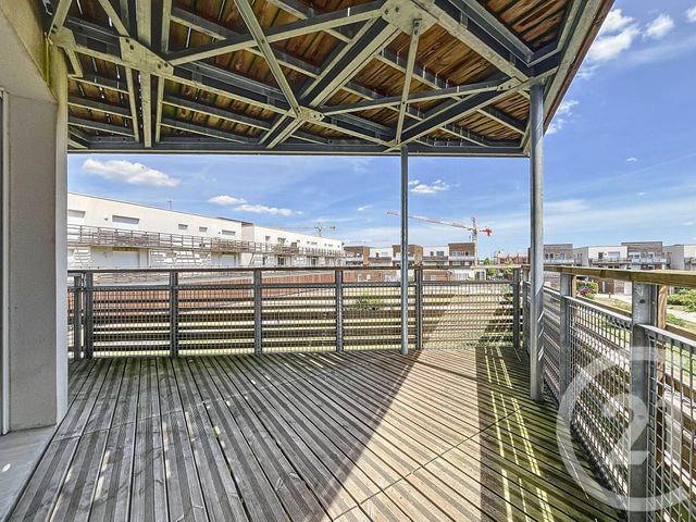 Appartement F3 à vendre - 3 pièces - 64.7 m2 - CHARTRES - 28 - CENTRE - Century 21 Maitrejean Immobilier