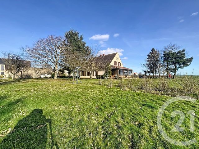 maison à vendre - 5 pièces - 196.54 m2 - MESLAY LE GRENET - 28 - CENTRE - Century 21 Maitrejean Immobilier