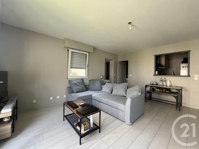 Appartement F2 à louer - 2 pièces - 46.0 m2 - CHARTRES - 28 - CENTRE - Century 21 Maitrejean Immobilier