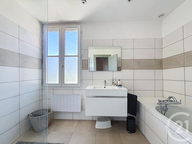 maison à vendre - 6 pièces - 145.0 m2 - CHARTRES - 28 - CENTRE - Century 21 Maitrejean Immobilier