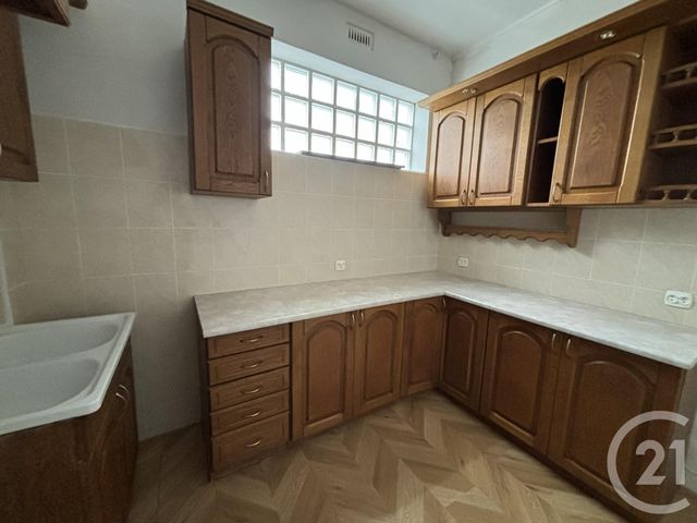 Appartement F2 à louer - 2 pièces - 47.57 m2 - CHARTRES - 28 - CENTRE - Century 21 Maitrejean Immobilier