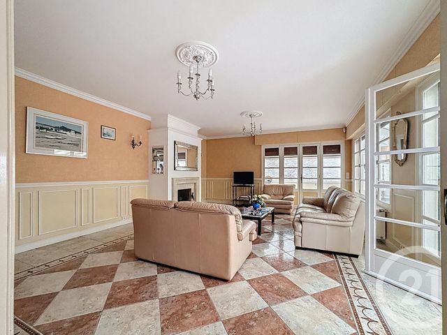 Afficher la photo en grand maison à vendre - 5 pièces - 230.0 m2 - CHARTRES - 28 - CENTRE - Century 21 Maitrejean Immobilier