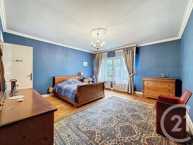 Afficher la photo en grand maison à vendre - 5 pièces - 230.0 m2 - CHARTRES - 28 - CENTRE - Century 21 Maitrejean Immobilier