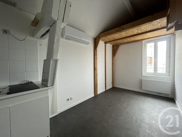 Appartement F1 à louer - 1 pièce - 11.7 m2 - CHARTRES - 28 - CENTRE - Century 21 Maitrejean Immobilier