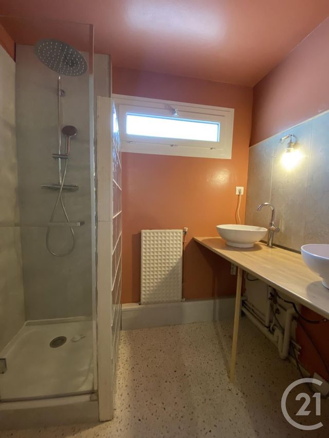 Appartement F4 à vendre - 4 pièces - 88.62 m2 - CHARTRES - 28 - CENTRE - Century 21 Maitrejean Immobilier