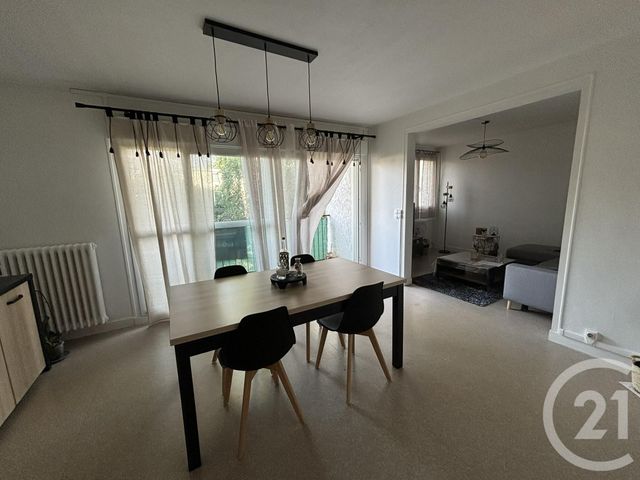 Appartement F4 à louer - 4 pièces - 79.18 m2 - CHARTRES - 28 - CENTRE - Century 21 Maitrejean Immobilier