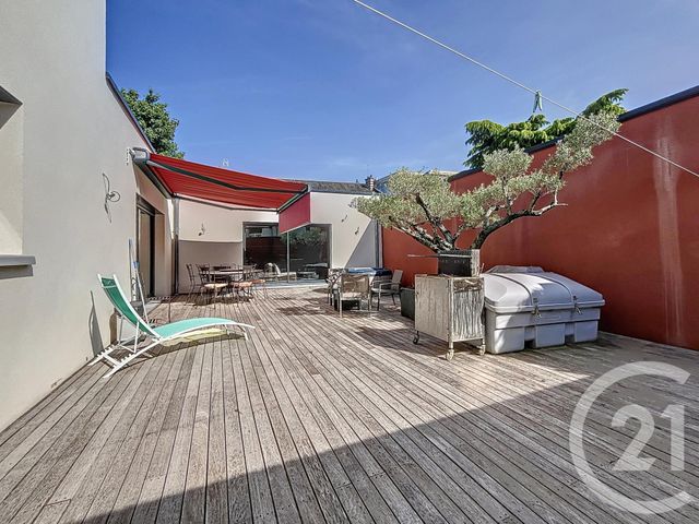 maison à vendre - 7 pièces - 236.0 m2 - CHARTRES - 28 - CENTRE - Century 21 Maitrejean Immobilier