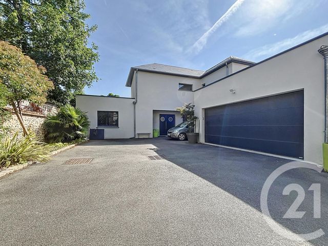 maison à vendre - 7 pièces - 236.0 m2 - CHARTRES - 28 - CENTRE - Century 21 Maitrejean Immobilier