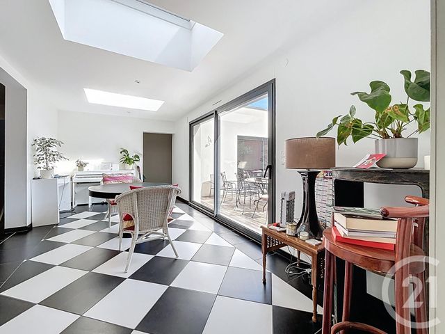 maison à vendre - 7 pièces - 236.0 m2 - CHARTRES - 28 - CENTRE - Century 21 Maitrejean Immobilier