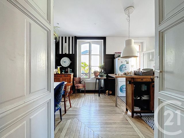 maison à vendre - 6 pièces - 185.0 m2 - CHARTRES - 28 - CENTRE - Century 21 Maitrejean Immobilier