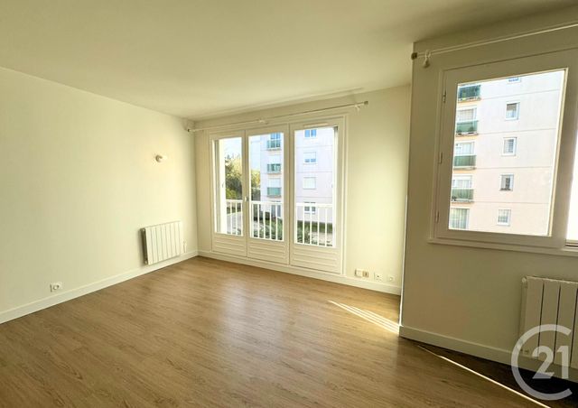 Appartement F3 à louer - 3 pièces - 72.92 m2 - CHARTRES - 28 - CENTRE - Century 21 Maitrejean Immobilier