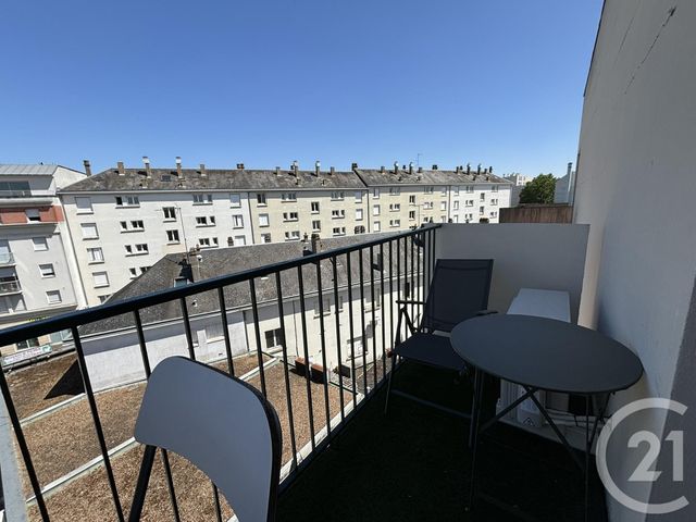 Appartement F1 à louer - 1 pièce - 27.39 m2 - CHARTRES - 28 - CENTRE - Century 21 Maitrejean Immobilier